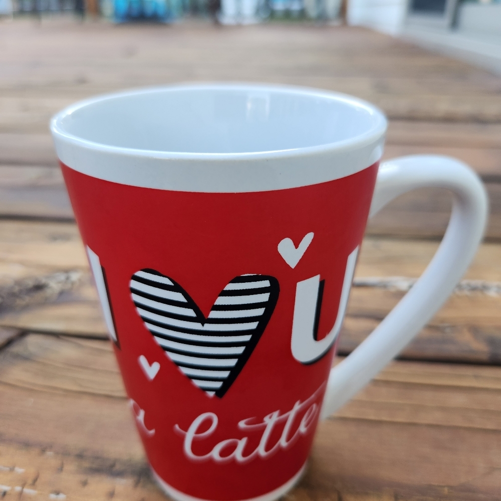 Dan Dee International I ♥️ u a latte cup